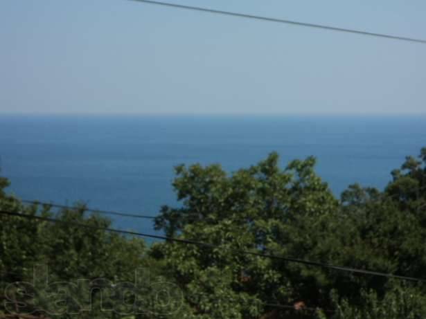 Второй этаж с видом на море и горы
