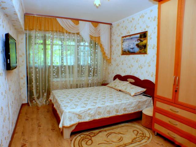 Квартира на 2-4 чел. в  на ул.Ореховая