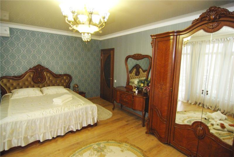 Сдаю квартиру в Алуште посуточно