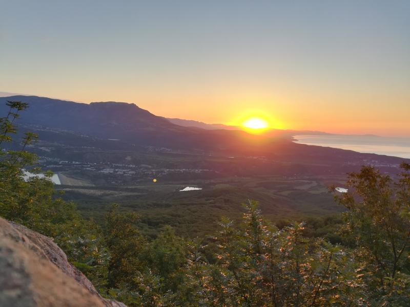 рассвет в алуште